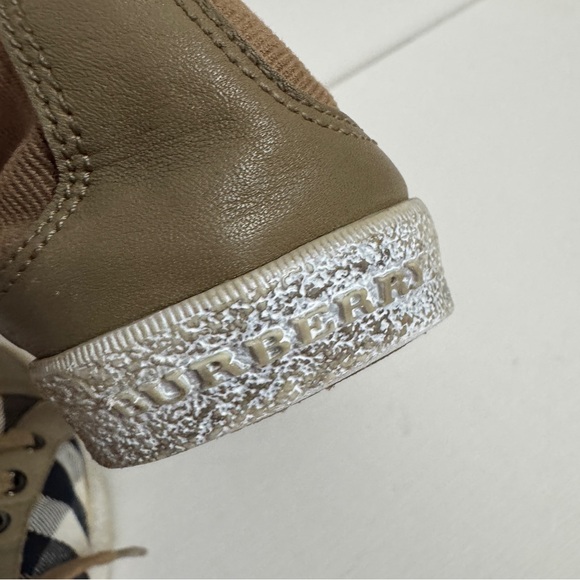 Burberry Nova Check Vulcanized Tan low cut Sneakers sz 39 US 9 Shoes - Picture 15 of 16